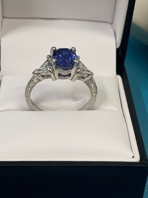 PRE LOVED HANDCRAFTED PLATINUM CEYLONESE SAPPHIRE & DIA RING